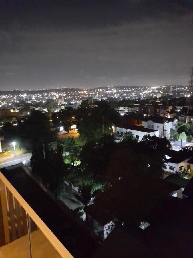 The Lennox D-Plus Apartments Accra Kültér fotó