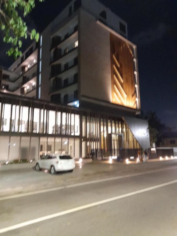 The Lennox D-Plus Apartments Accra Kültér fotó